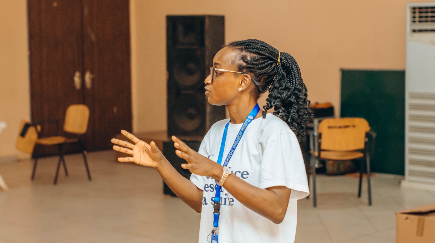 Aanu Oluyide facilitating a Karim Adeyemi Foundation session